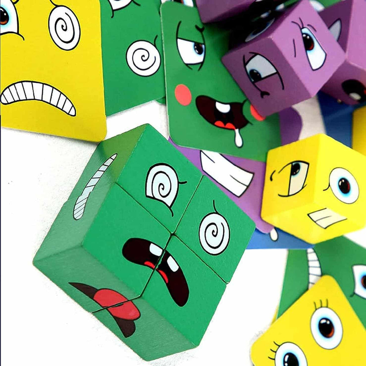 Set 16 Cuburi de Constructie din Lemn, 4 Jucatori, 64 Posibilitati cu Cartonase, Imita Expresii Faciale si Emotii, +3 Ani - LUDIRO