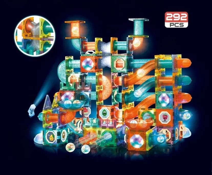 Resigilat - Set de Constructie, Blocuri Magnetice STEAM 3D Educationale, Circuit cu Bile, Lumini Led Interactive, 2 Figurine, Multiple Moduri de Construit, 292 piese, Multicolor, + 3 Ani - LUDIRO