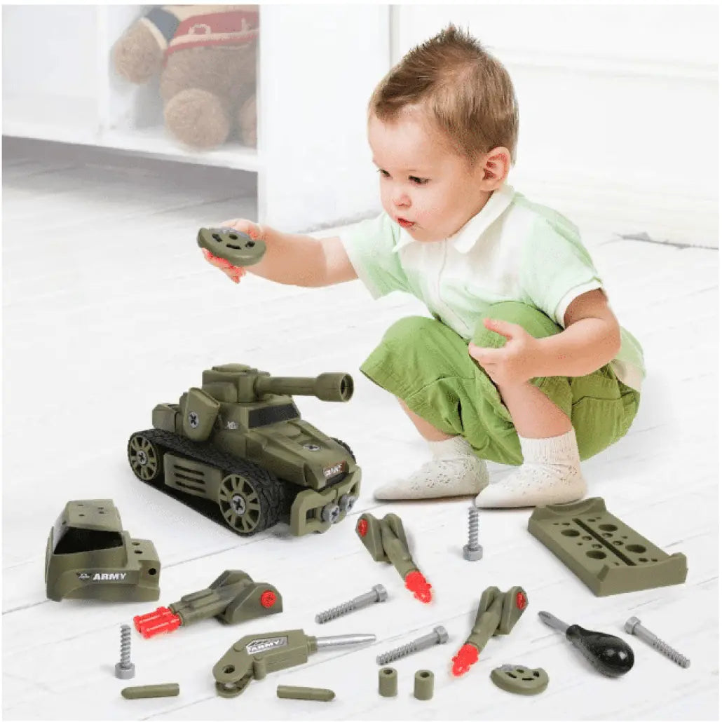 Set de Construcție Vehicul Militar 5 în 1, 62 piese cu Șurubelniță Inclusă - LUDIRO