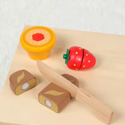 Set de Joaca Educational din Lemn cu Alimente si Tavita, Ideal pentru Dezvoltarea Abilitatilor Motorii Fine si Creativitatii Copiilor, 15x12.3x5 Cm, + 3 Ani - LUDIRO