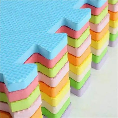 Resigilat - Covor din Spuma pentru Copii, Puzzle Multicolor, 9 Piese, Termoizolant si Moale, 90x90 Cm - LUDIRO
