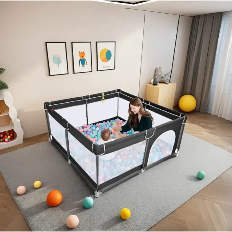 Tarc de Joaca pentru Copii, 1-5 Ani, 180x150x66 Cm, Spatiu Sigur si Generos, Cu Plasa Moale, Protectie la Colturi si Structura Stabila, Ideal pentru Interior si Exterior, Usor de Asamblat, Negru - LUDIRO