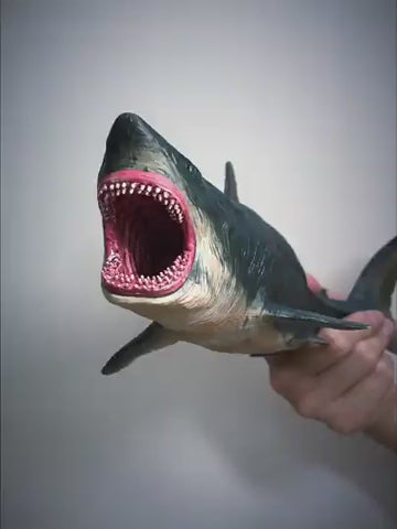 Figurina Rechin Megalodon Realista LUDIRO, Jucarie Educativa XXL pentru Copii, 25.5 cm
